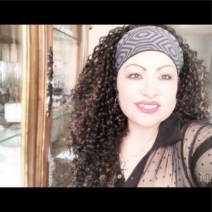 Meet your Posher, Ana